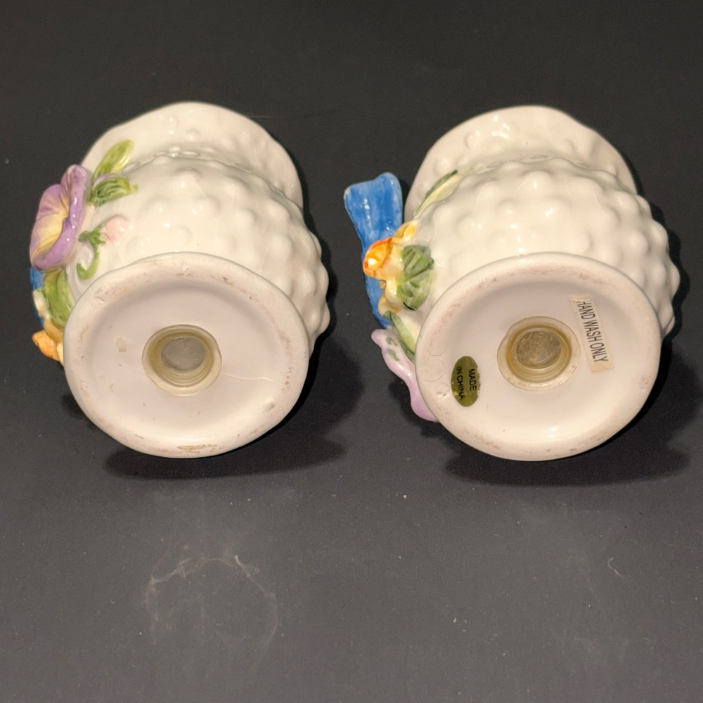 Fitz & Floyd Bluebirds Floral Ceramic Salt Pepper Shaker Set White Hobnail - Picture 3 of 16